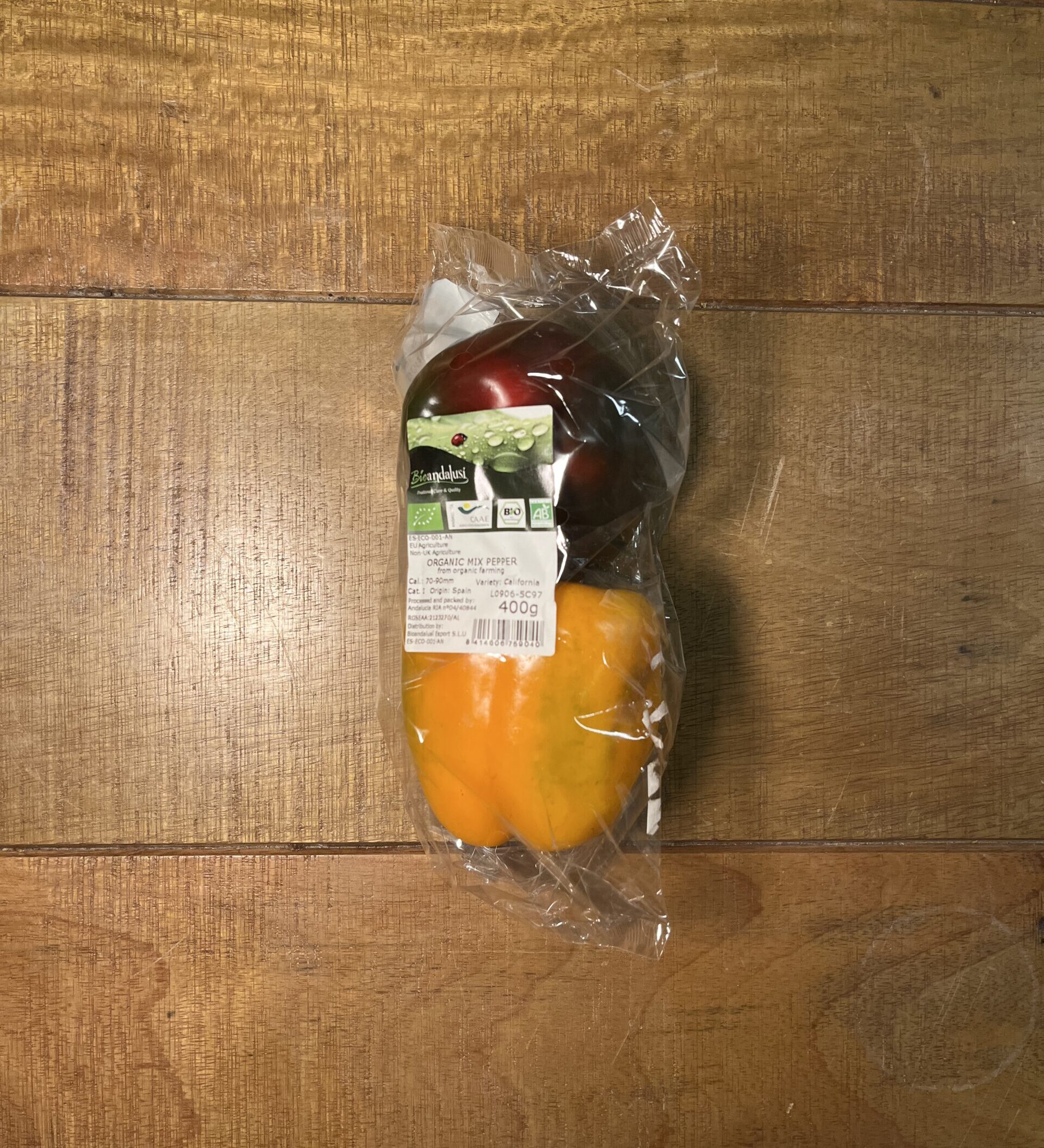 Peppers Mixed colours Pre-Pack - Langridge Organic Products Ltd